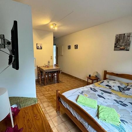 Studio Agreable De 21M2 Balaruc-les-Bains Luaran gambar